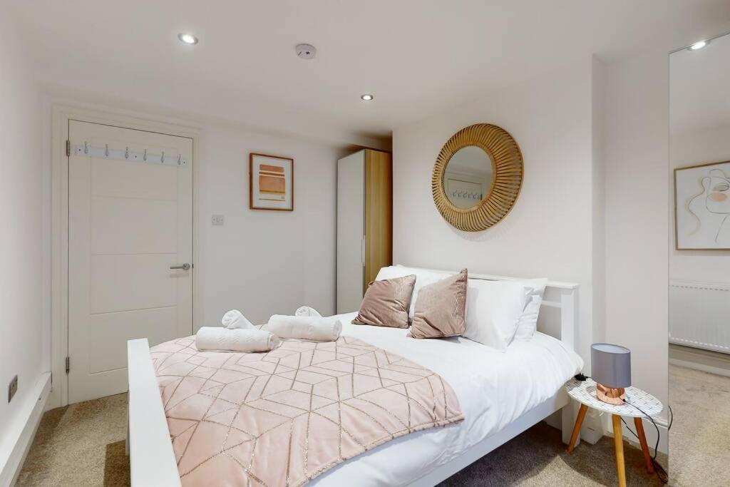 Lovely 2 Bedroom Apartment Near Highgate Station London Bagian luar foto
